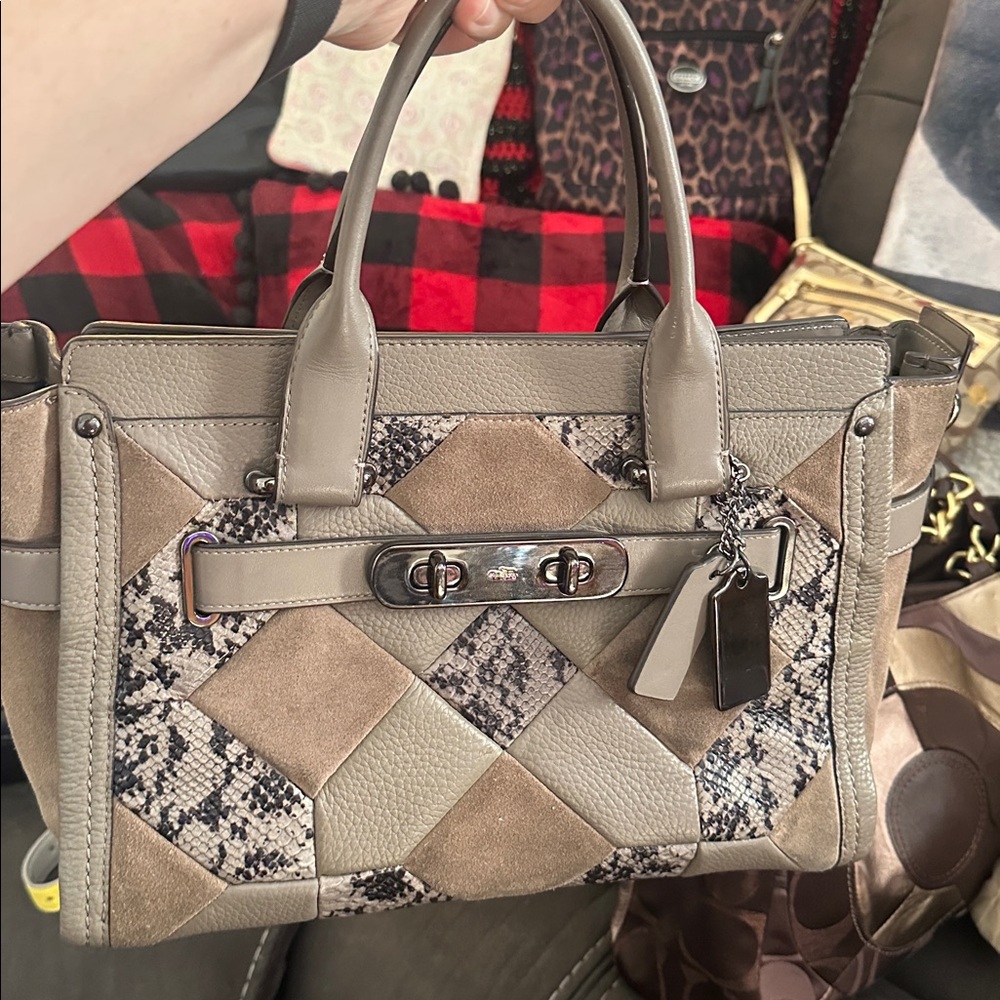 Coach Patchwork Swagger 27 Satchel / Crossbody Euc - image 1